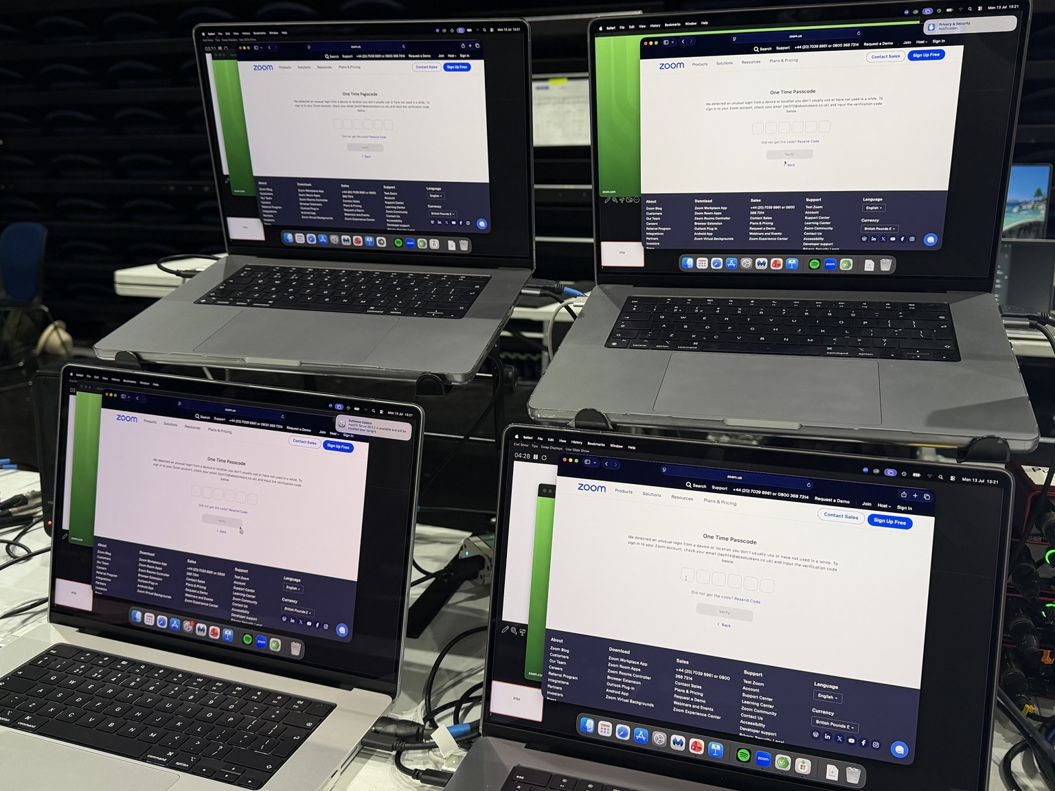 Hybrid event laptops